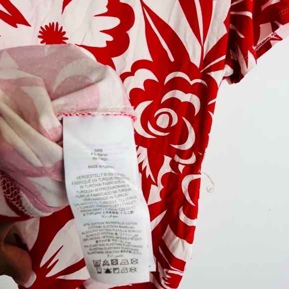 Boden Red Floral Short Romper Plus size 14 - Picture 4 of 6